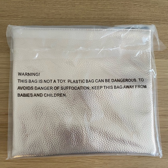 🇨🇦 NWOT Nudestix Gold Cosmetic Pouch - Picture 3 of 7